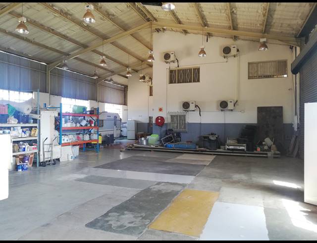 1,400M² FACTORY FOR SALE IN KLERKSOORD